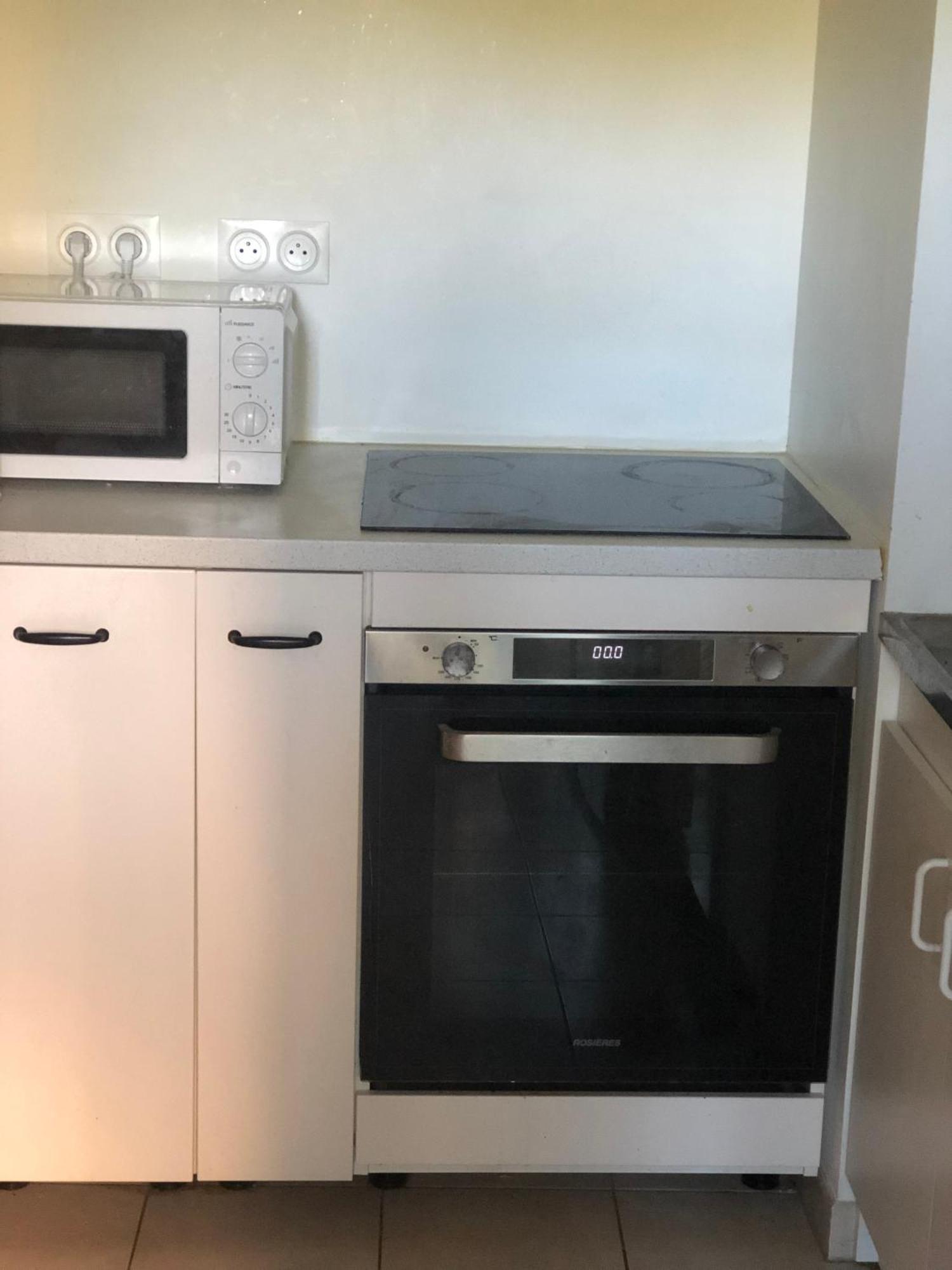 Grande Chambre 14 M2 Avec Salle De Bain Privative A Nanterre Prefecture Proche La Defense Arena Campus Sncf Et Paris Exteriör bild