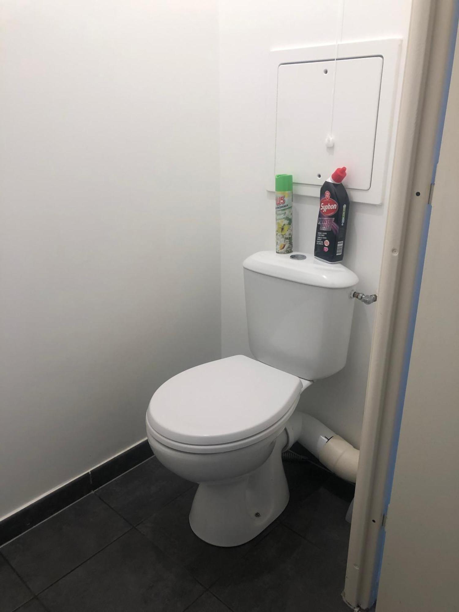 Grande Chambre 14 M2 Avec Salle De Bain Privative A Nanterre Prefecture Proche La Defense Arena Campus Sncf Et Paris Exteriör bild