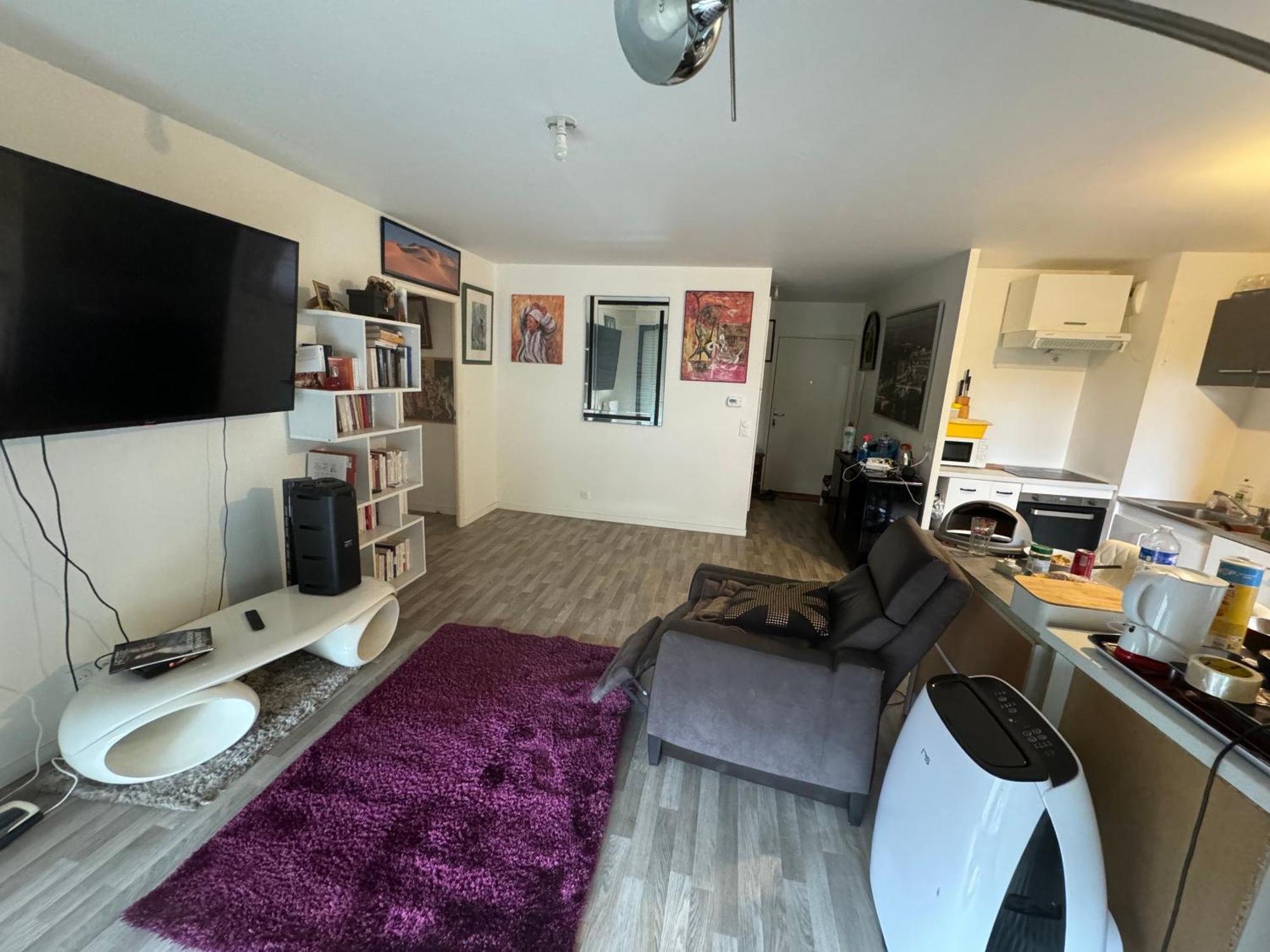 Grande Chambre 14 M2 Avec Salle De Bain Privative A Nanterre Prefecture Proche La Defense Arena Campus Sncf Et Paris Exteriör bild